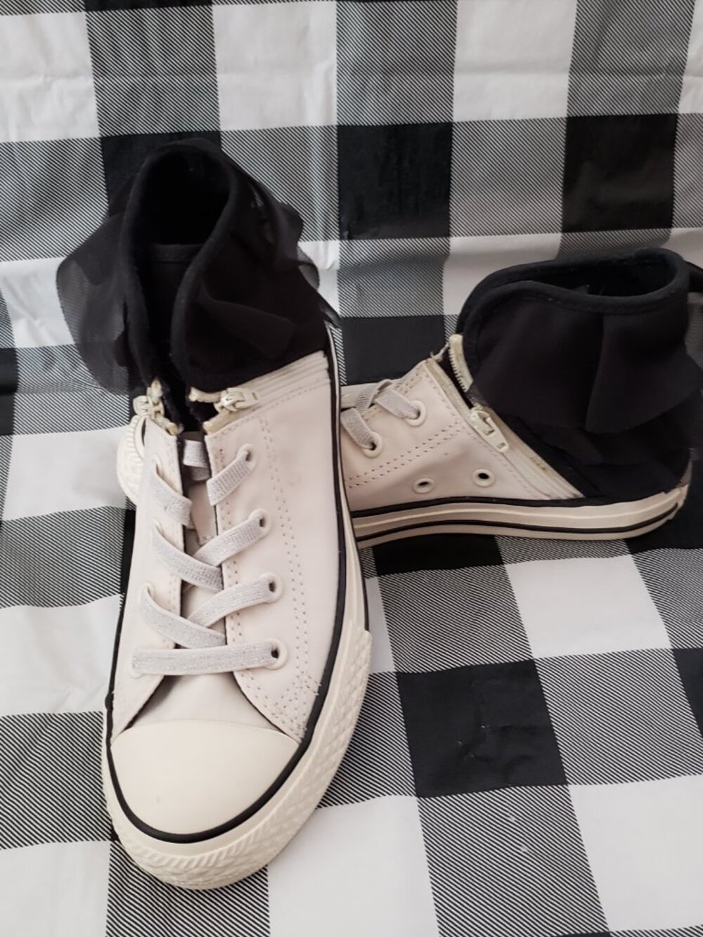Converse CTAS Block Party Tulle Shoes Junior Size 1 - Picture 1 of 10
